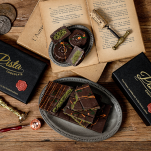 Premium Dubai Pistachio Chocolate Gift Set (Kadaif 31%)