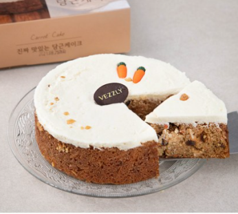 Bezley’s Really Delicious Carrot Cake (Frozen), 470g, 1pc