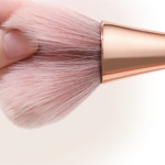 Mini Maxi Cheek Volt Touch Powder Brush, Rose Gold, 1pc - Image 3