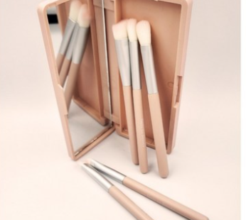 Retuview Eye Makeup Brush 5 Types + Case Set Easy to carry with a case with an attached artificial hair cutie mirror Perfect eye makeup 5-type brush set