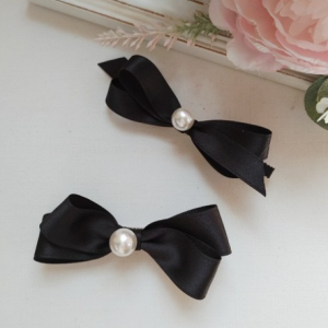 black line) 2-piece set black side ribbon point hair clip (self-made)