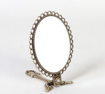 CREDITS ANTIQUE METAL PORTABLE HANDMIRROR