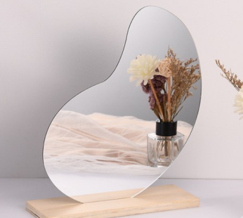 K-shaped irregular mirror