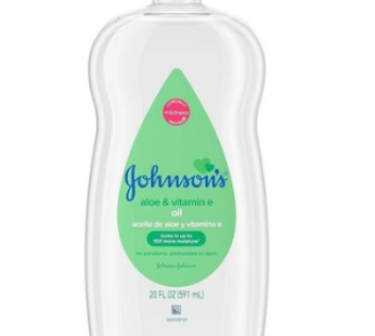 Johnson’s Baby Oil Mineral Oil Aloe Vera and Vitamin E to prevent moisture loss 50ml (20 amount ounce) (6 packs)